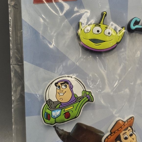 Crocs Jibbitz TOY STORY Charms 5 Pack Set Disney Woody Jessie Buzz Bo Peep Alien - Picture 2 of 5